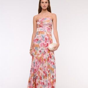 Abercrombie & Fitch Giselle Strapless Drama Maxi Dress